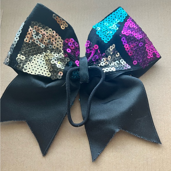 Cheer Bow - Picture 2 of 2